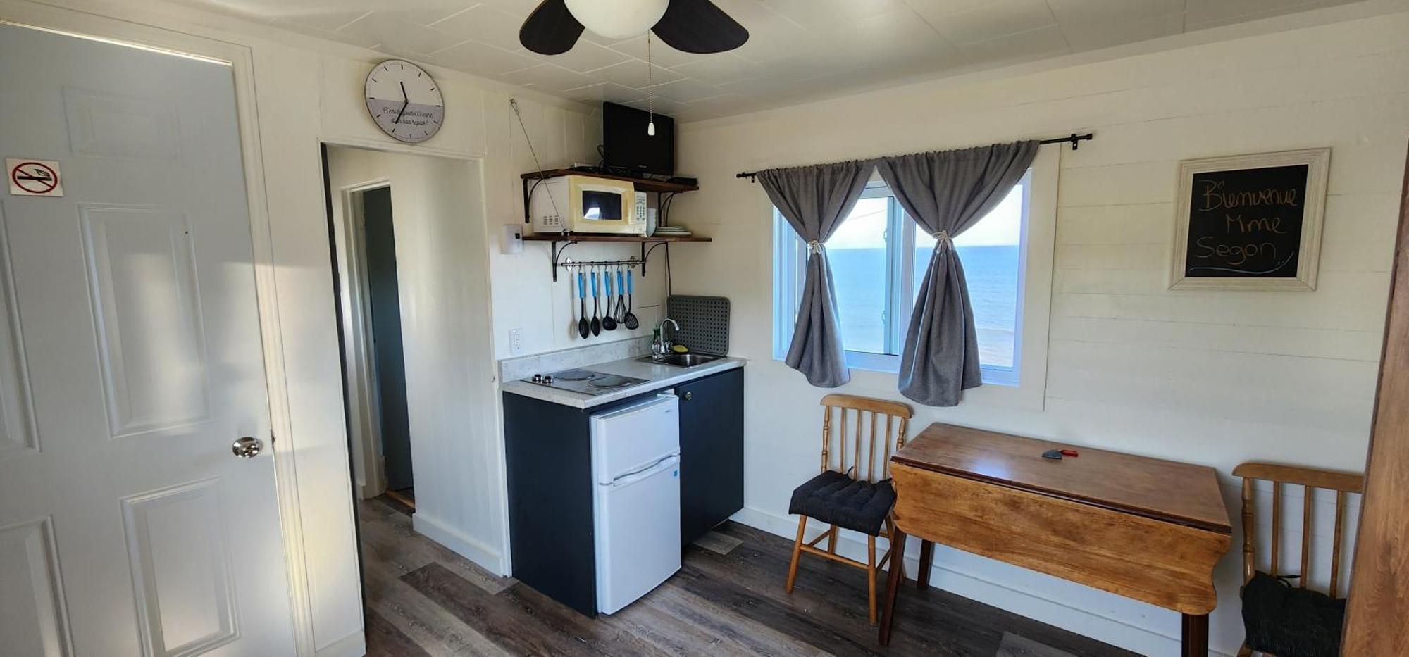 Les Cabines Sur Mer Cap-des-Rosiers Zimmer foto