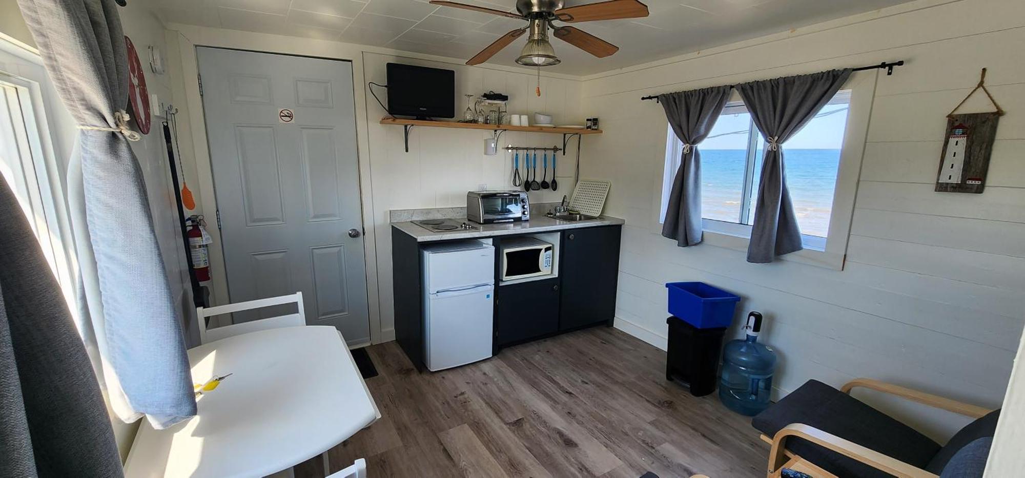 Les Cabines Sur Mer Cap-des-Rosiers Zimmer foto